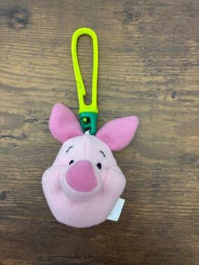 90’s Piglet from Winnie the Pooh Plush Keychain